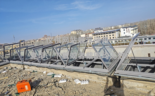 敦煌博物馆军垦路街道排烟天窗