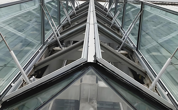 军垦路街道排烟天窗